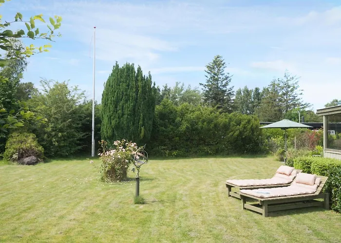 2 Bedroom Amazing In Vakantiehuis Stege